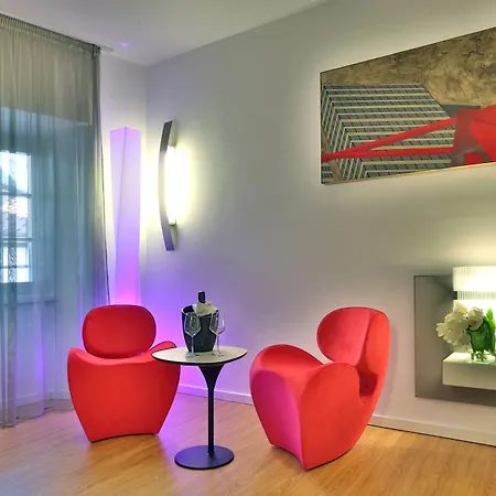 Urban Design Otel 4*