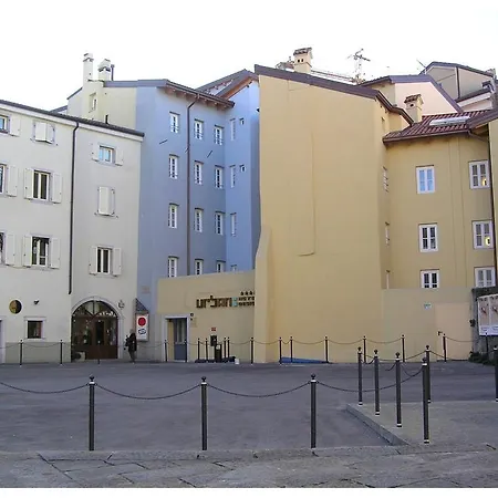 Urban Design 4*
