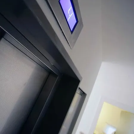 酒店 城市设计酒店 4*