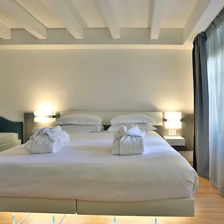 Otel Urban Design
