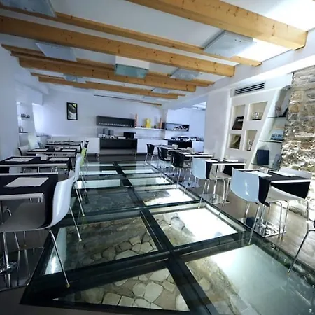 Otel Urban Design