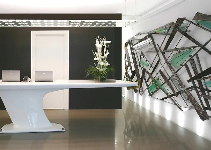 Hotel Urban Design 4*